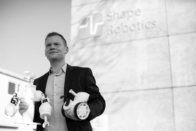 Shape Robotics med svarfrist i morgen